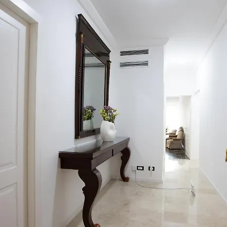 Bed and breakfast Bb Elite Berchet 3*