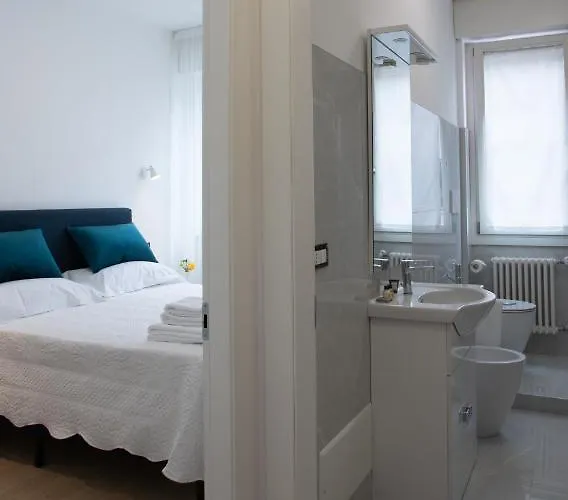 Bb Elite Berchet Bed & Breakfast Padova